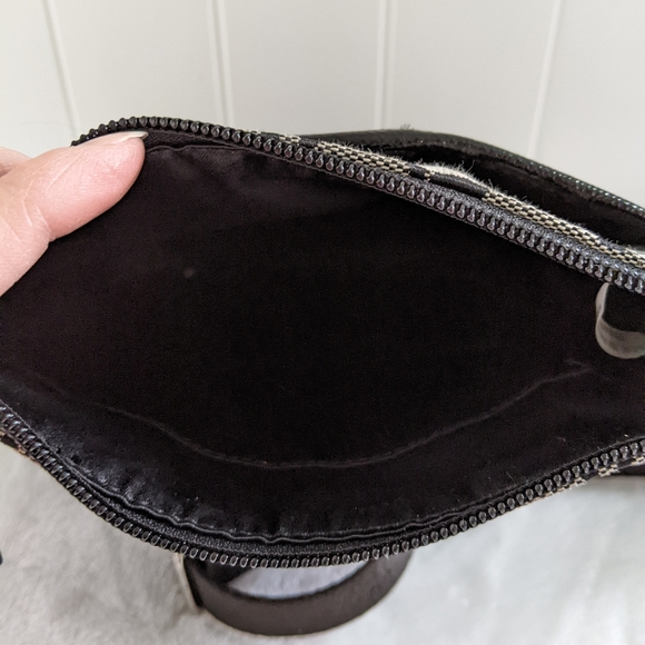 COACH Signature Canvas Swing pack - Picture 5 of 7